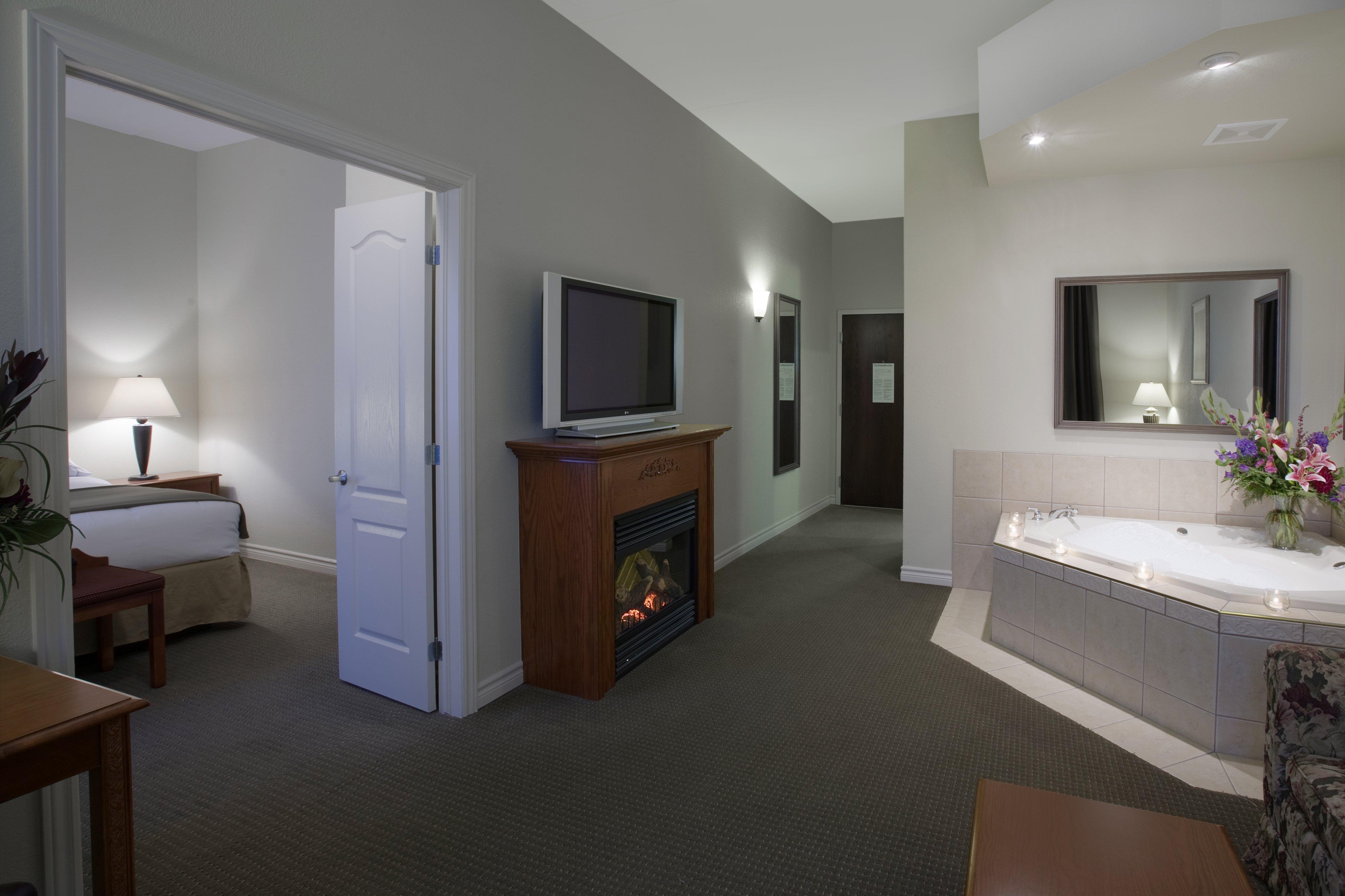 Holiday Inn Express Hotel & Suites 1000 Islands - Gananoque By Ihg Buitenkant foto