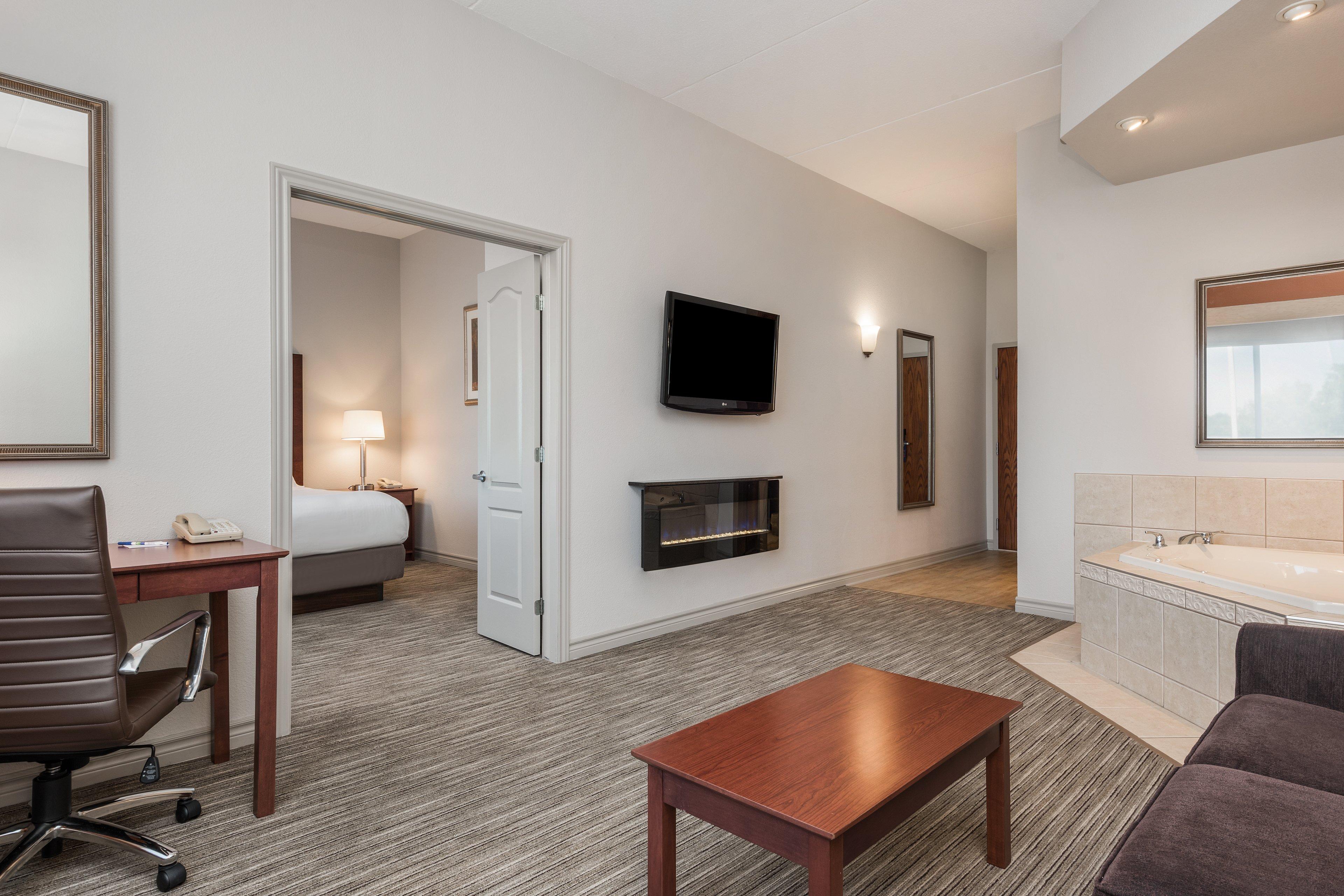 Holiday Inn Express Hotel & Suites 1000 Islands - Gananoque By Ihg Buitenkant foto