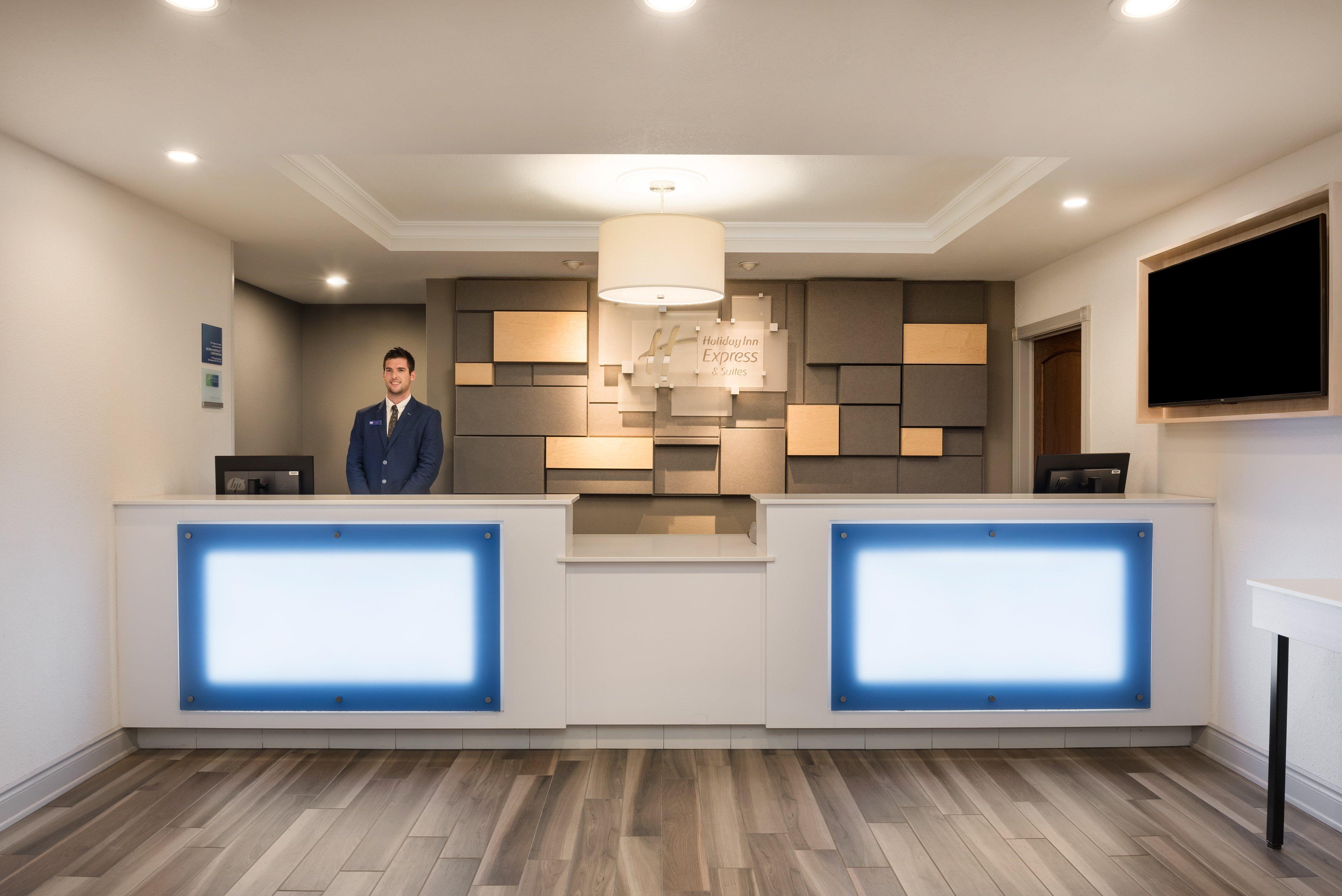Holiday Inn Express Hotel & Suites 1000 Islands - Gananoque By Ihg Buitenkant foto