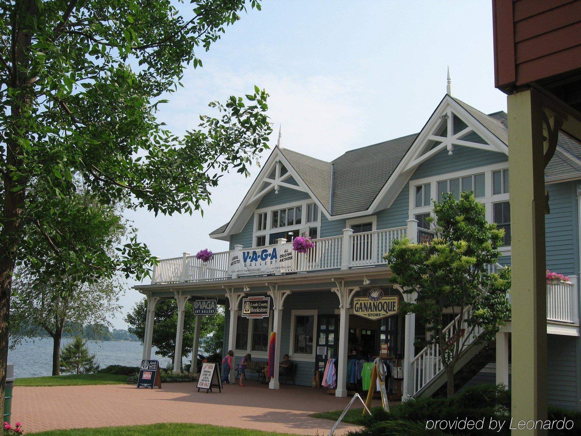 Holiday Inn Express Hotel & Suites 1000 Islands - Gananoque By Ihg Buitenkant foto